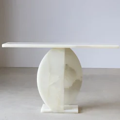 SSC105 Onyx Marble Sculptural Console
