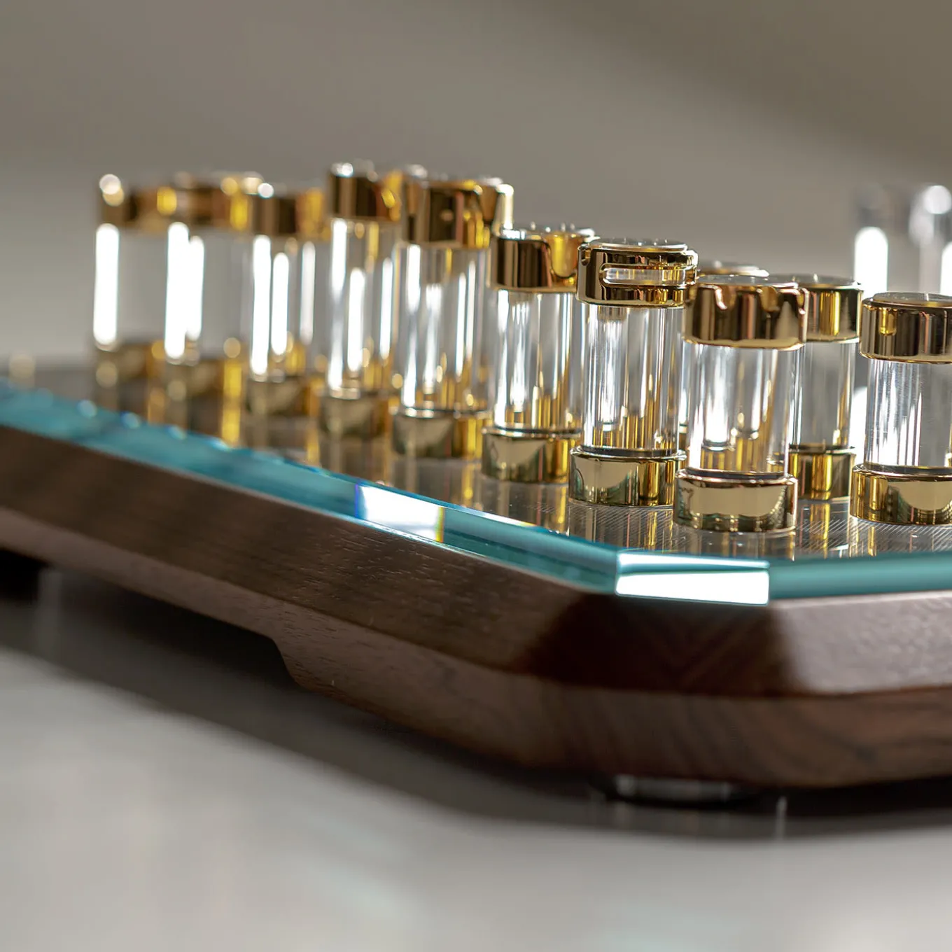 Stratego Wood Chess + 1 additional games