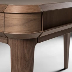 Teti Desk by Giovanna Azzarello