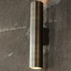 The Wall Lamp