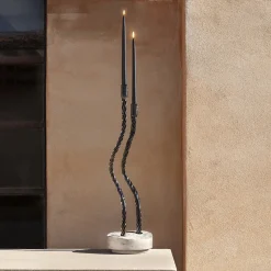 Thew Hug of Artisans