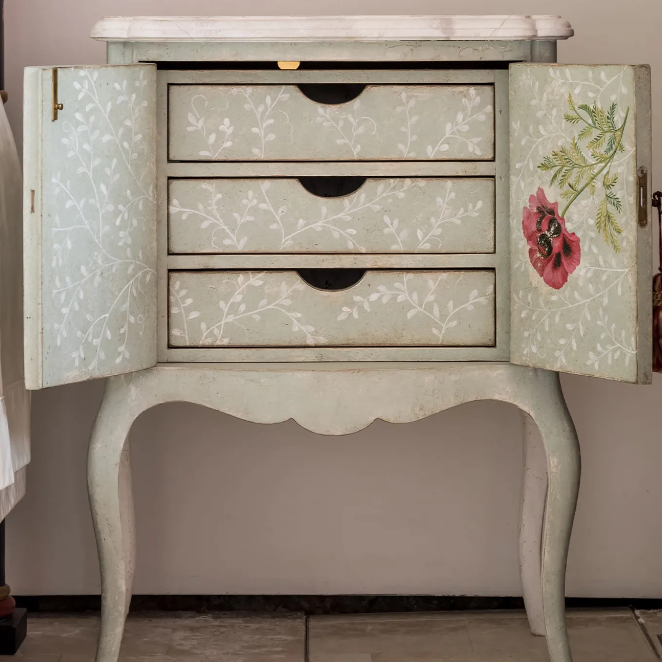 Tiepolo Nightstand with Internal Drawers