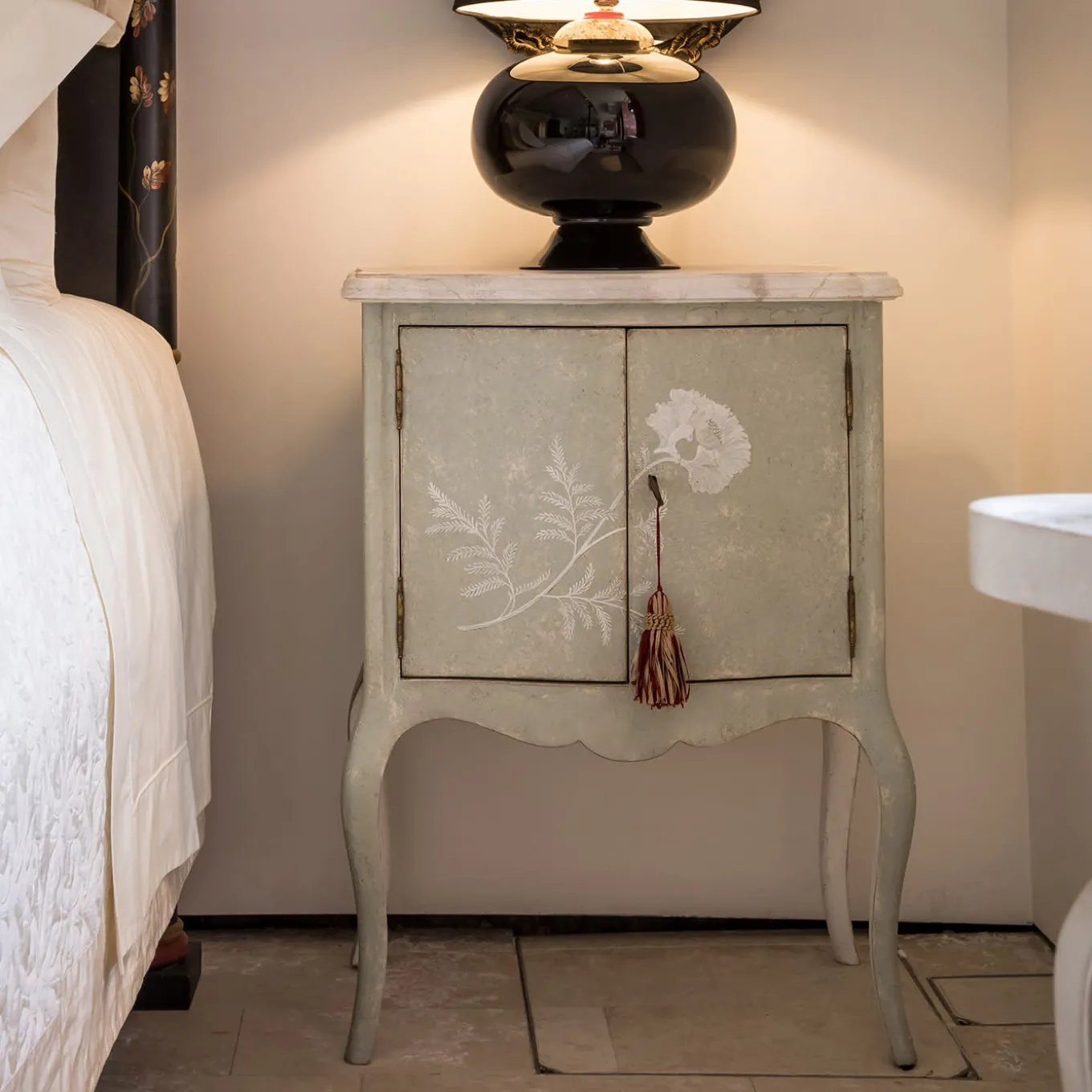 Tiepolo Nightstand with Internal Drawers