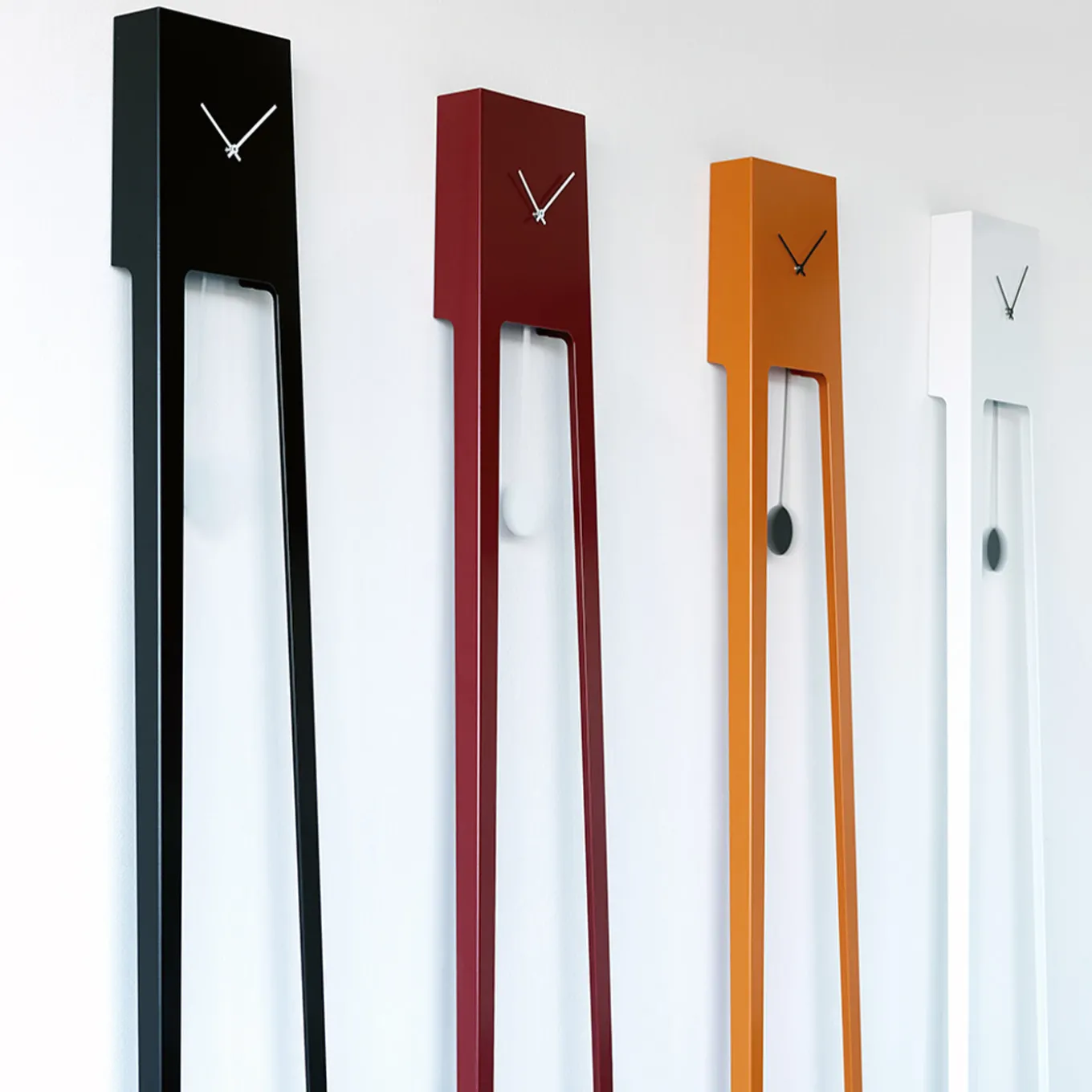 TIUKU Ruby Red Tall Steel Pendulum Clock