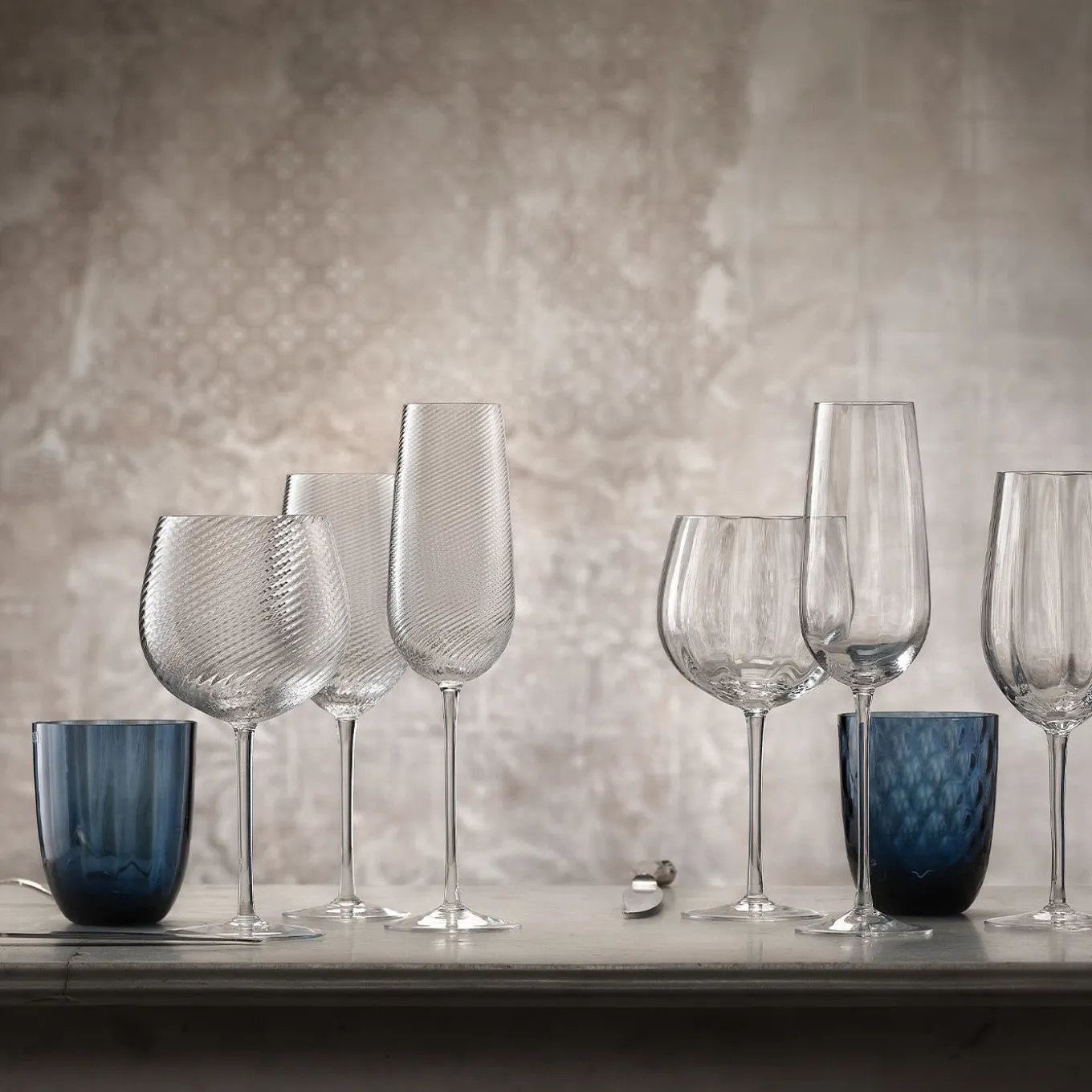 Tolomeo Ottico Transparent Red Wine Glass