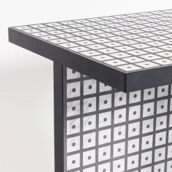 T-Profile Console by David e Nicolas Studio