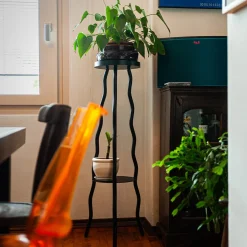 Tremulo 2-Tray Black Planter Stand