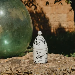 Trullo Black and White Candle Holder