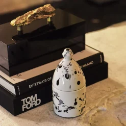 Trullo Black and White Candle Holder