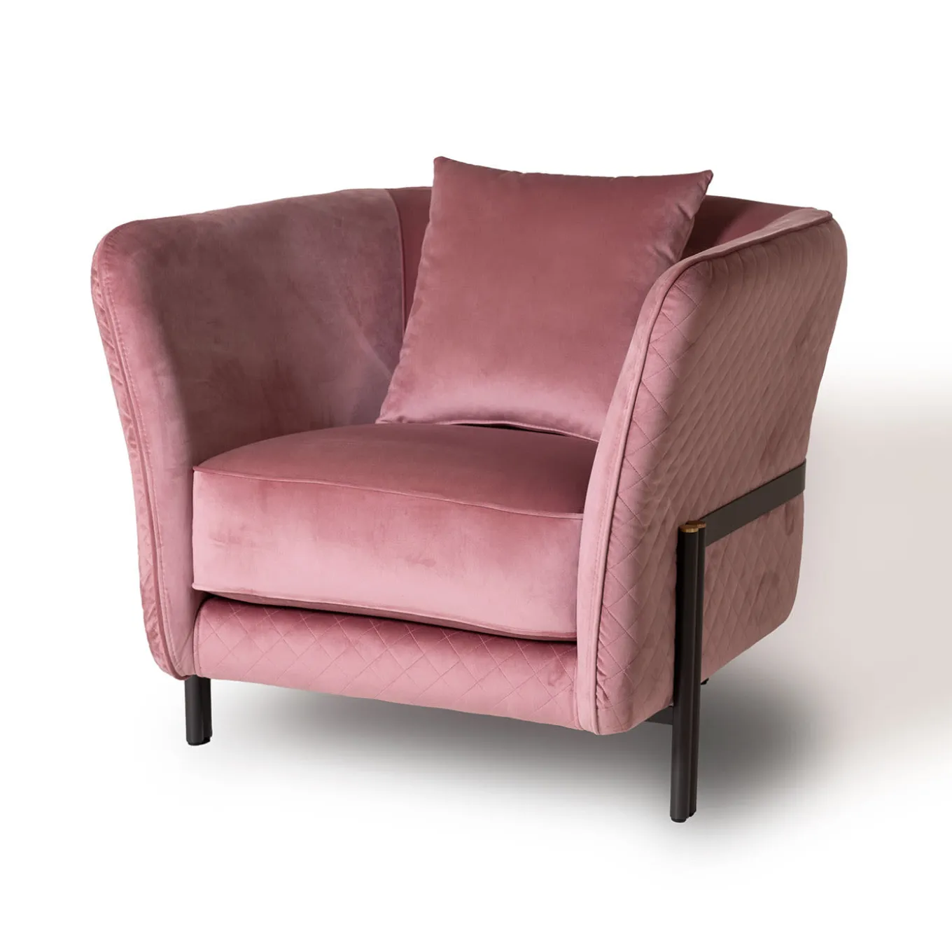 Universal pink velvet armchair