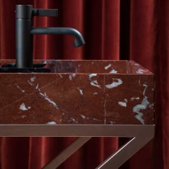 Vaniteux Viril Marble Basin by SONJA VIZZINI