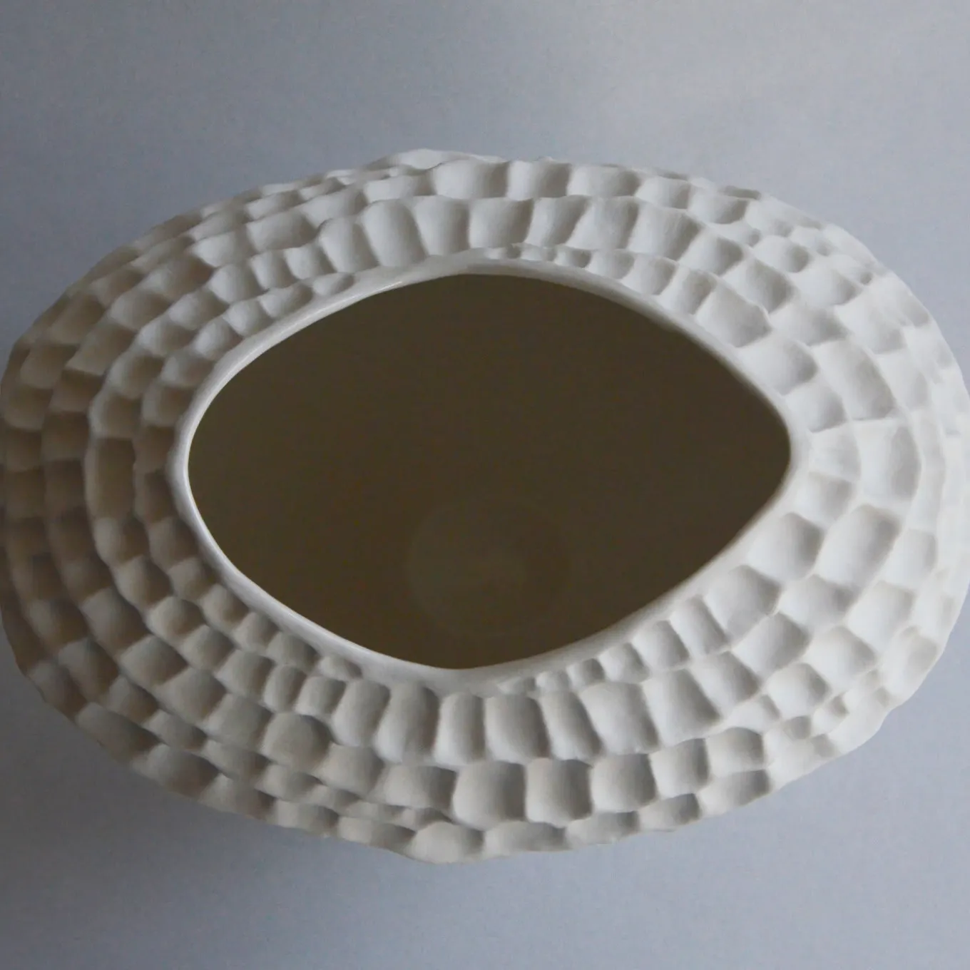 Verona White Sporos Vase