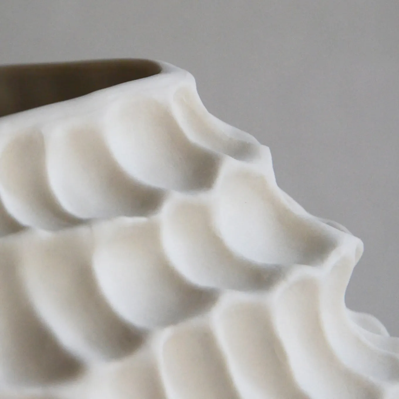 Verona White Sporos Vase