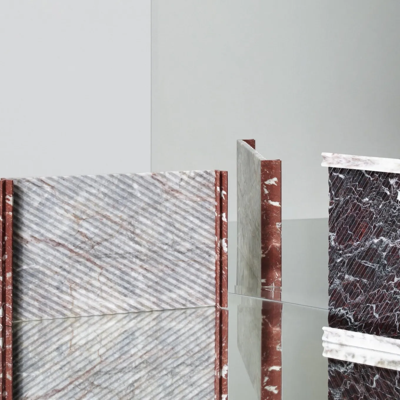 Versi Big Tray by Patricia Urquiola