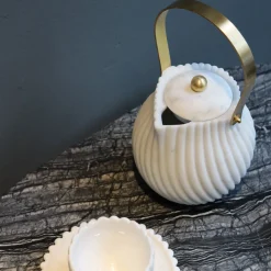 Victoria Teapot by Bethan Gray