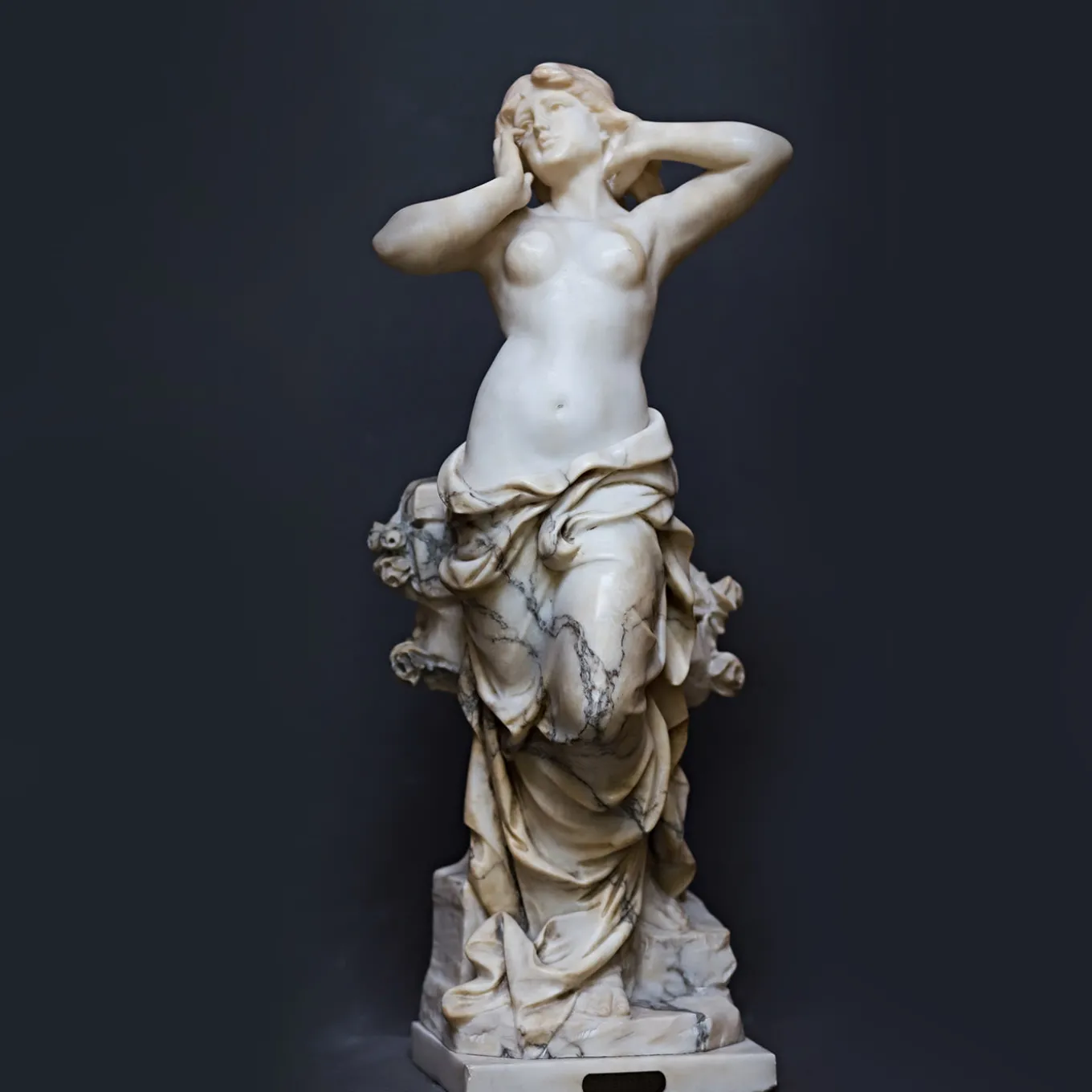 Visione Anthpomorphic Sculpture