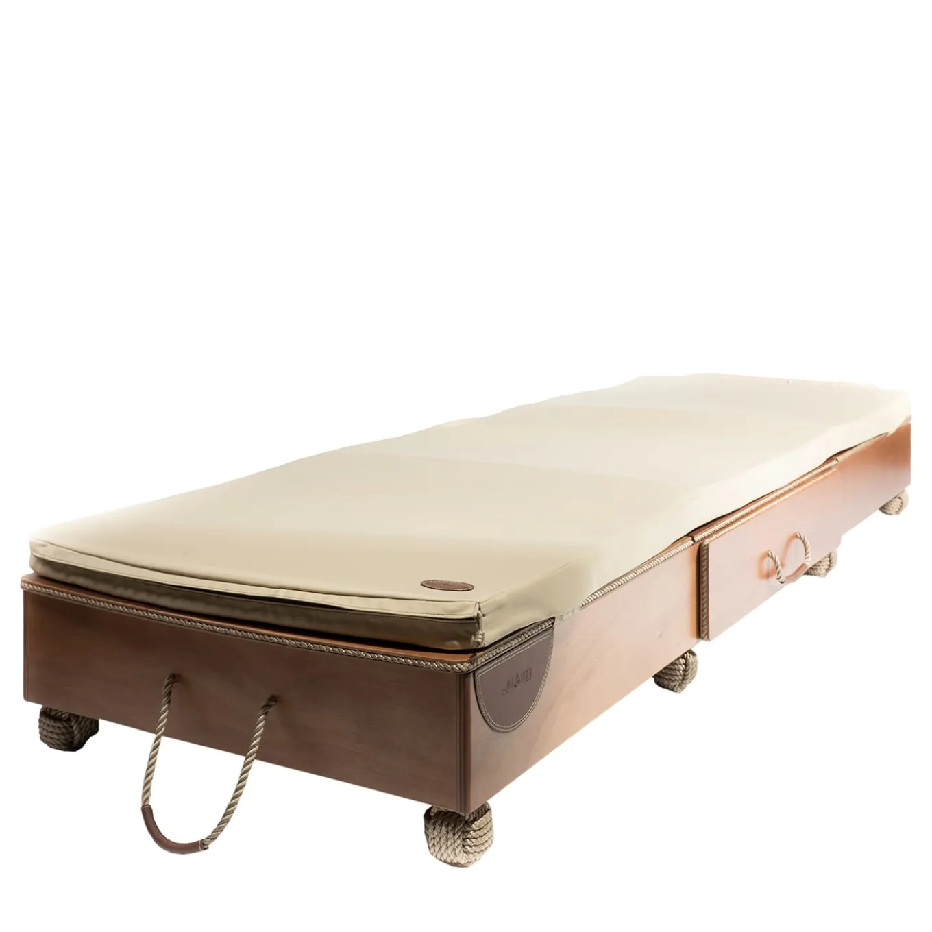 Wooden Sunbed with Beige Mat