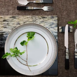 Zanthus Square Charger Plate